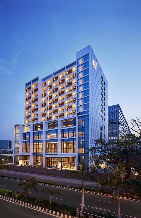 Hotel Taj Wellington Mews Madrás Exterior foto